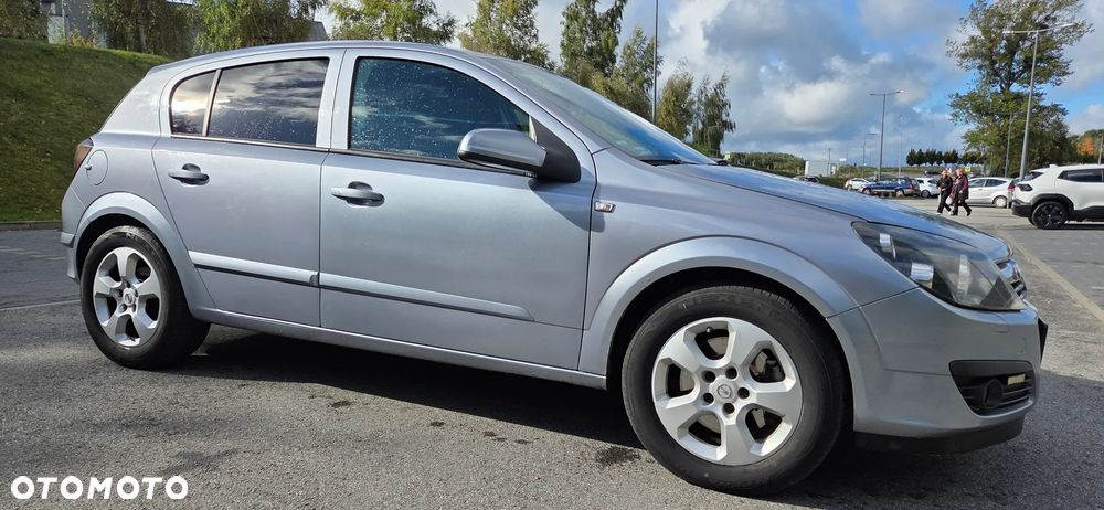Opel Astra - 2
