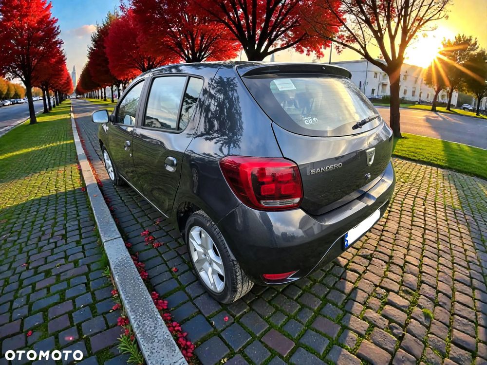 Dacia Sandero SCe 75 Essential - 8