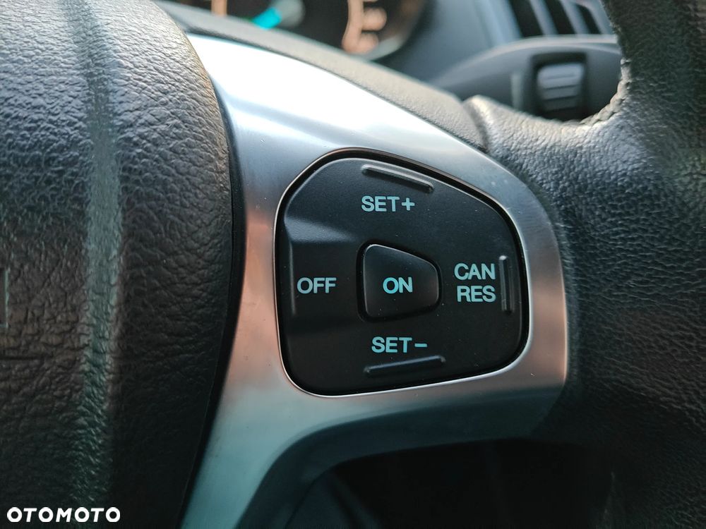 Ford B-MAX - 18