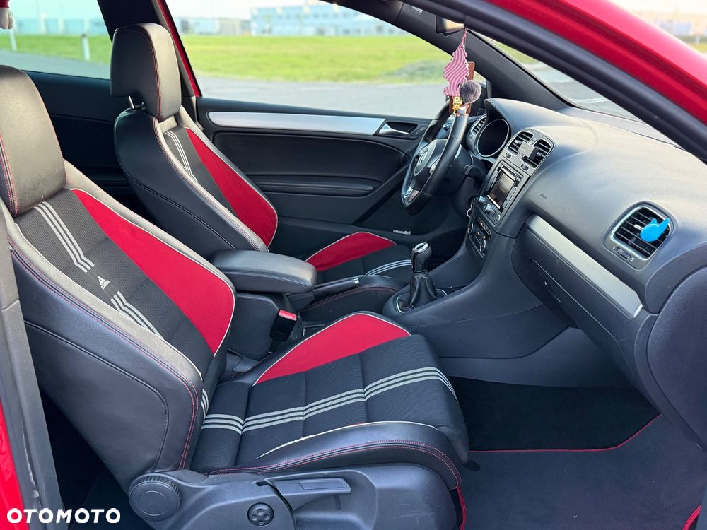 Volkswagen Golf GTI 2.0 TSI OPF Performance - 21