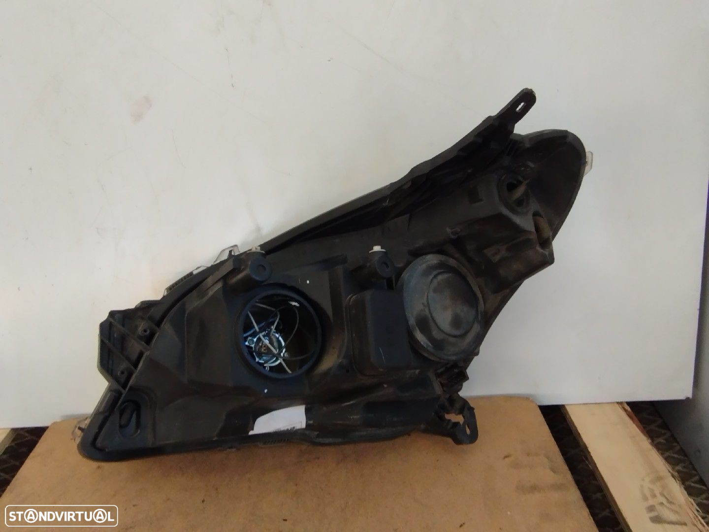 Farol/ Otica Dianteiro Dto Opel Astra H (A04) - 2