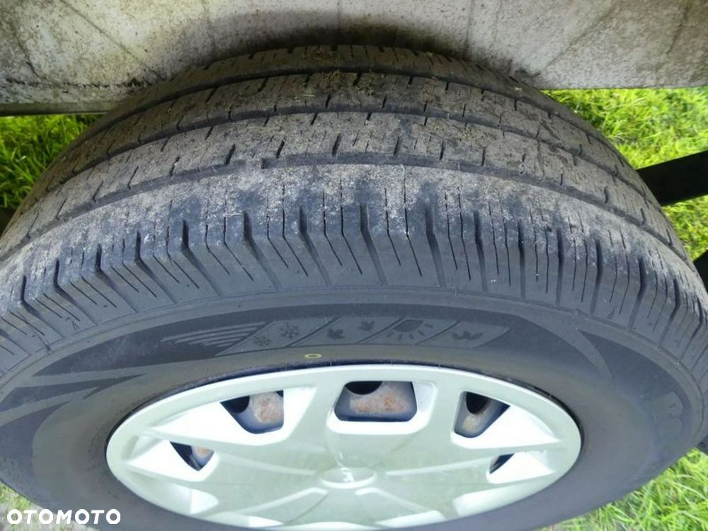 Ford Transit - 18