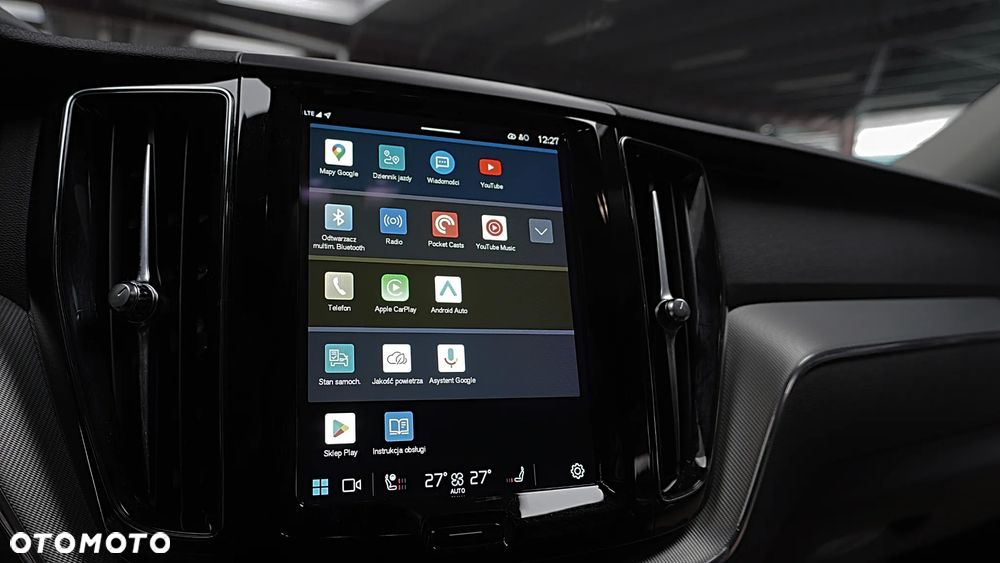 Volvo XC 60 B4 B Plus Dark - 22