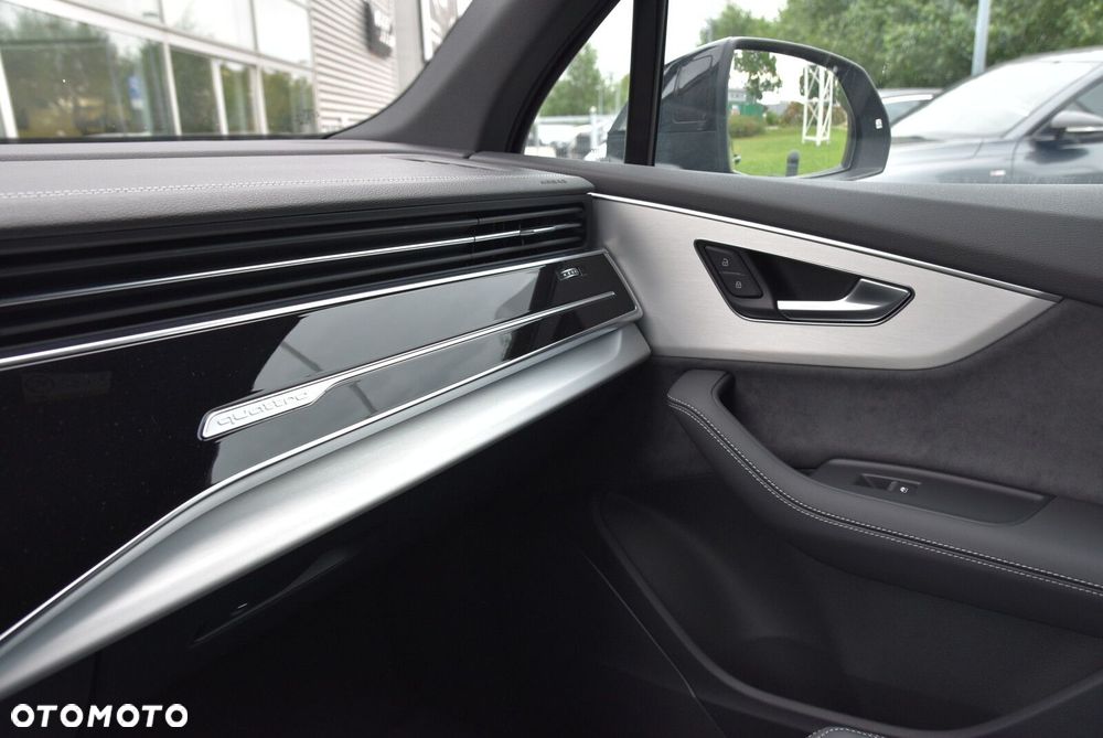 Audi Q7 - 21