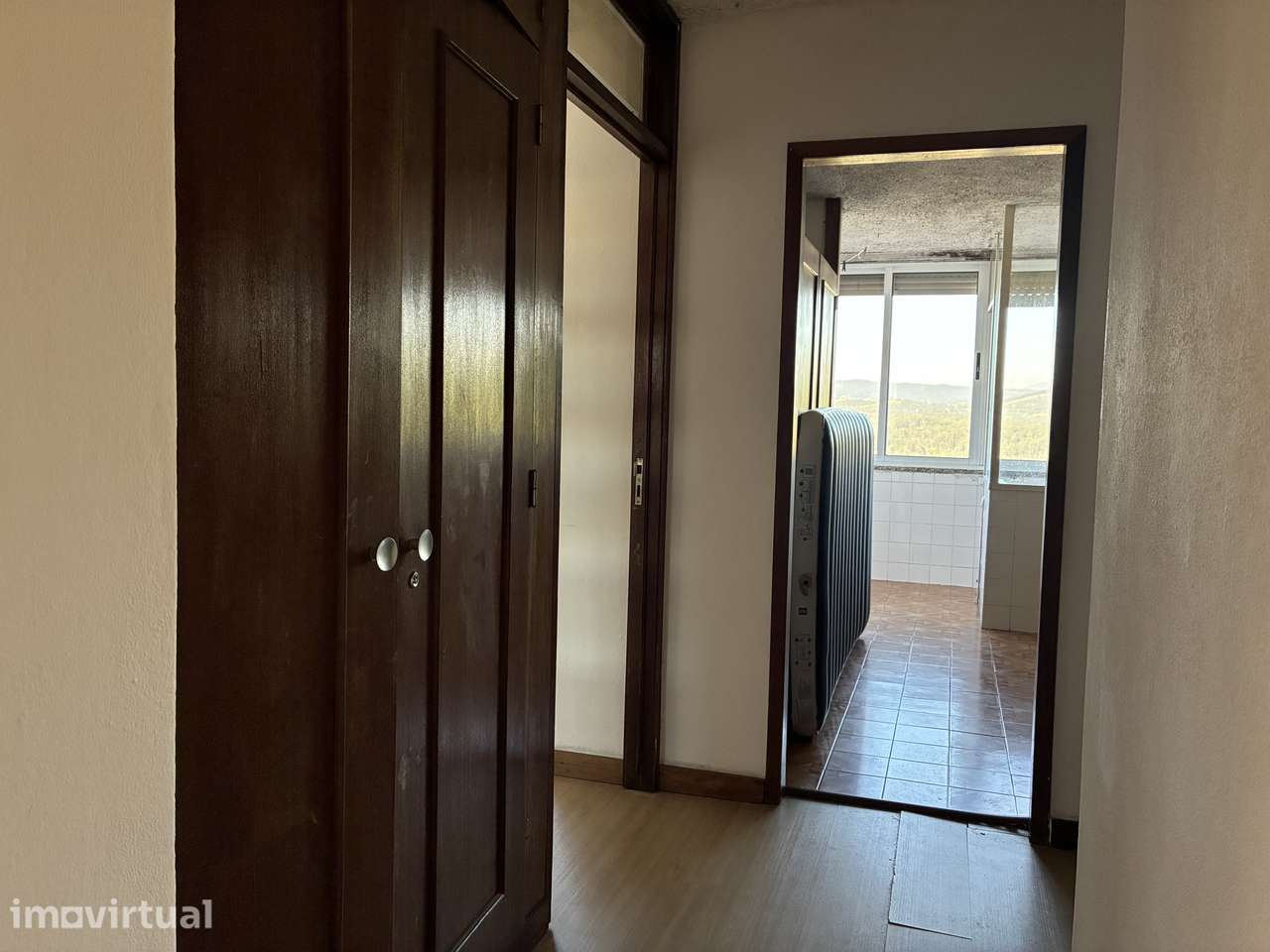 Apartamento T3 com garagem e jardim em São João - Grande imagem: 5/9