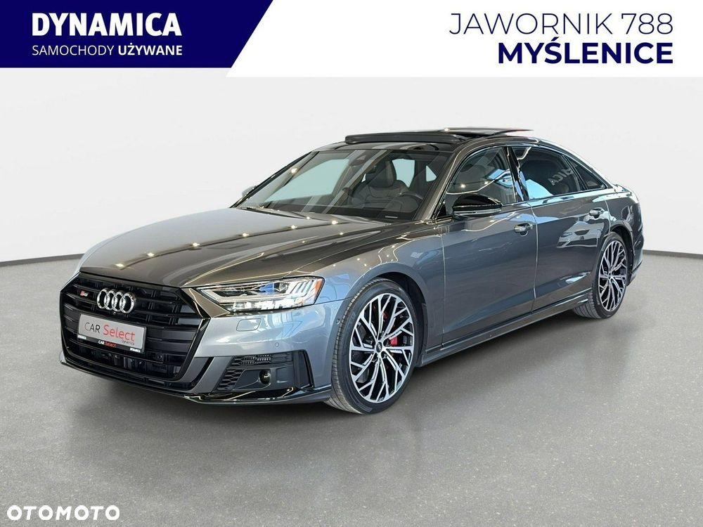 Audi S8 - 5
