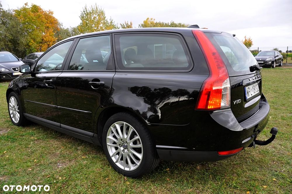 Volvo V50 2009 photo 4
