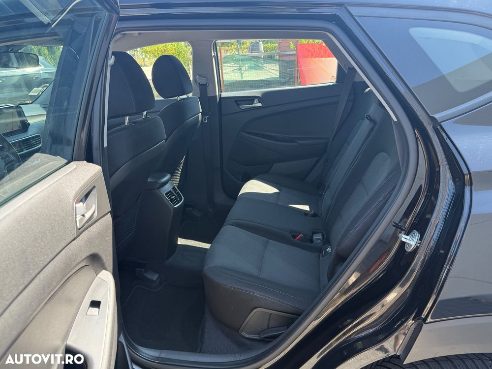 Hyundai Tucson blue 1.6 CRDi 2WD Trend - 12