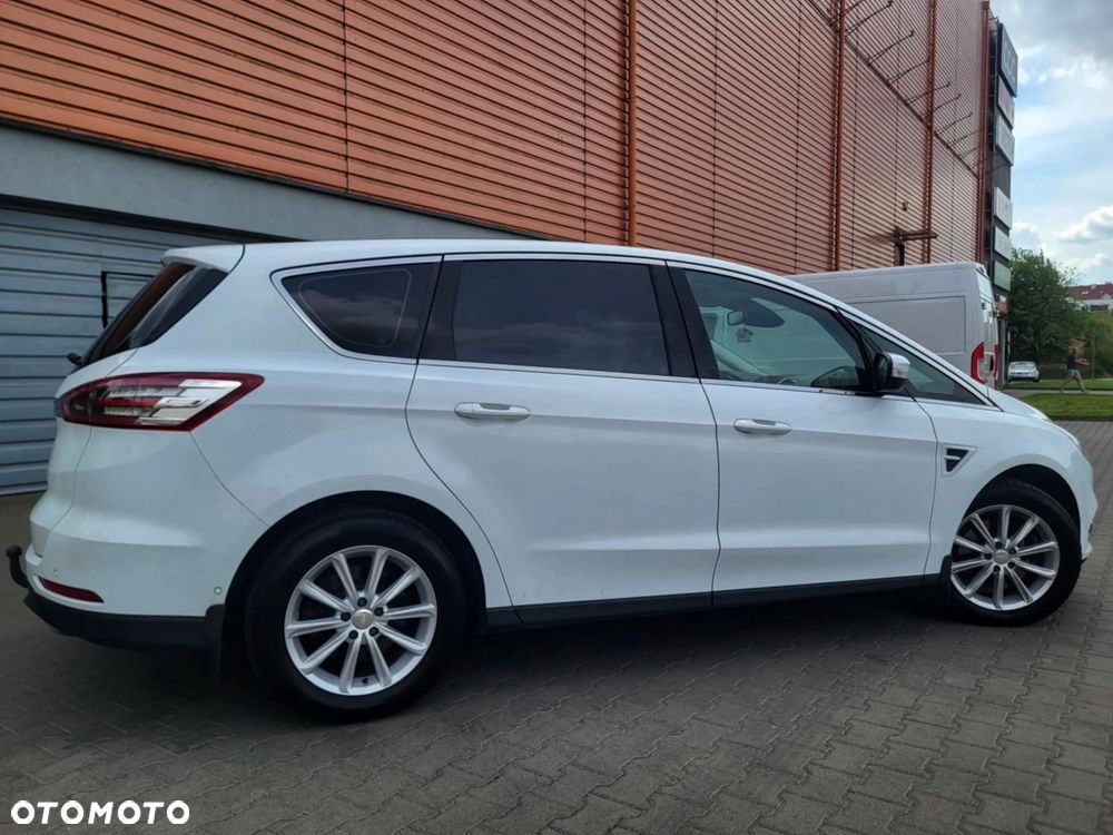 Ford S-Max 2.0 EcoBlue Titanium - 15