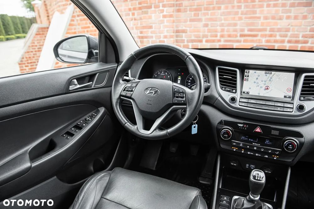 Hyundai Tucson 1.6 GDI BlueDrive Comfort 2WD - 26