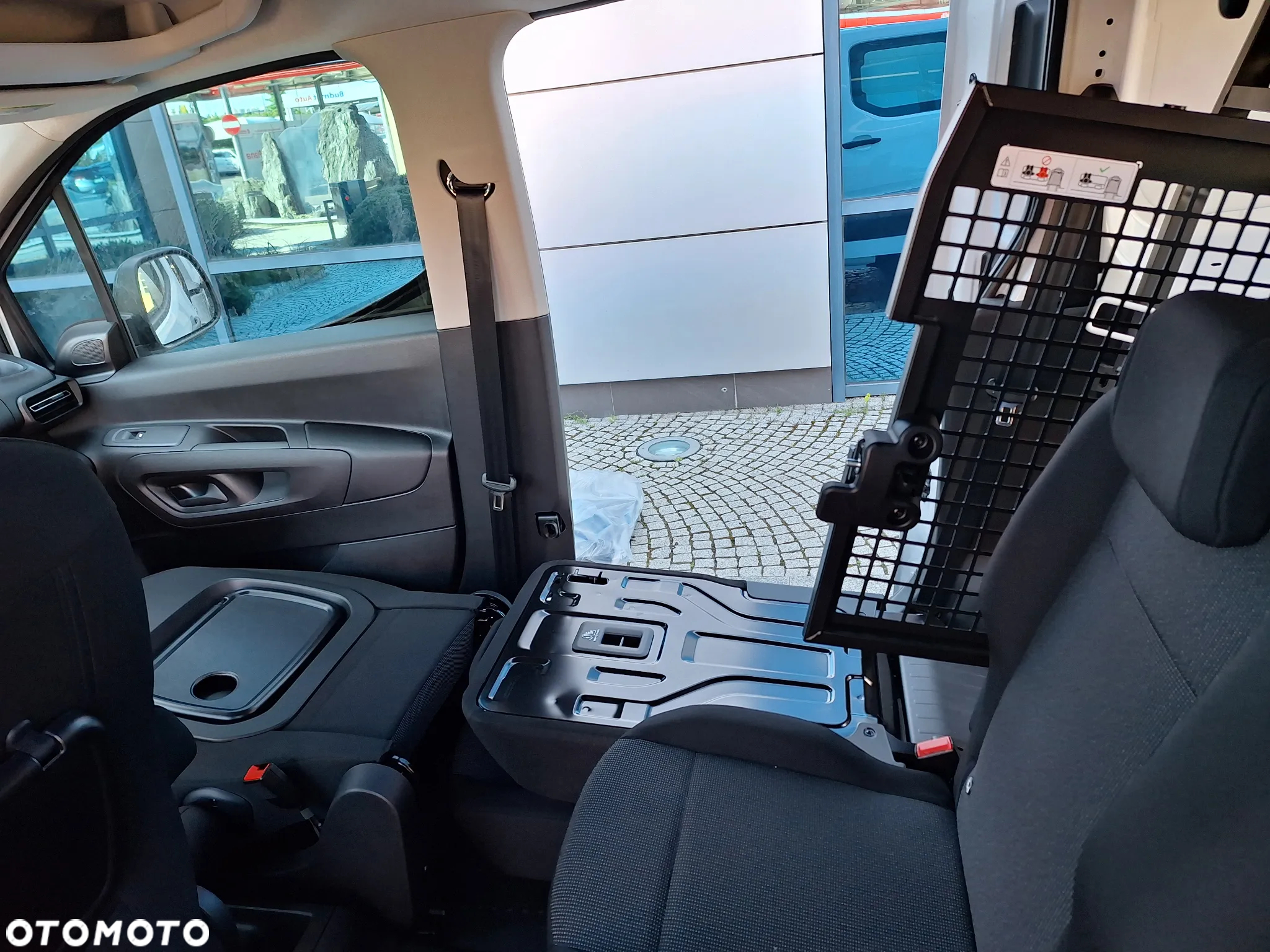 Peugeot Partner Furgon 5-miejscowy BlueHDi 100 KM S&S M6 - 15