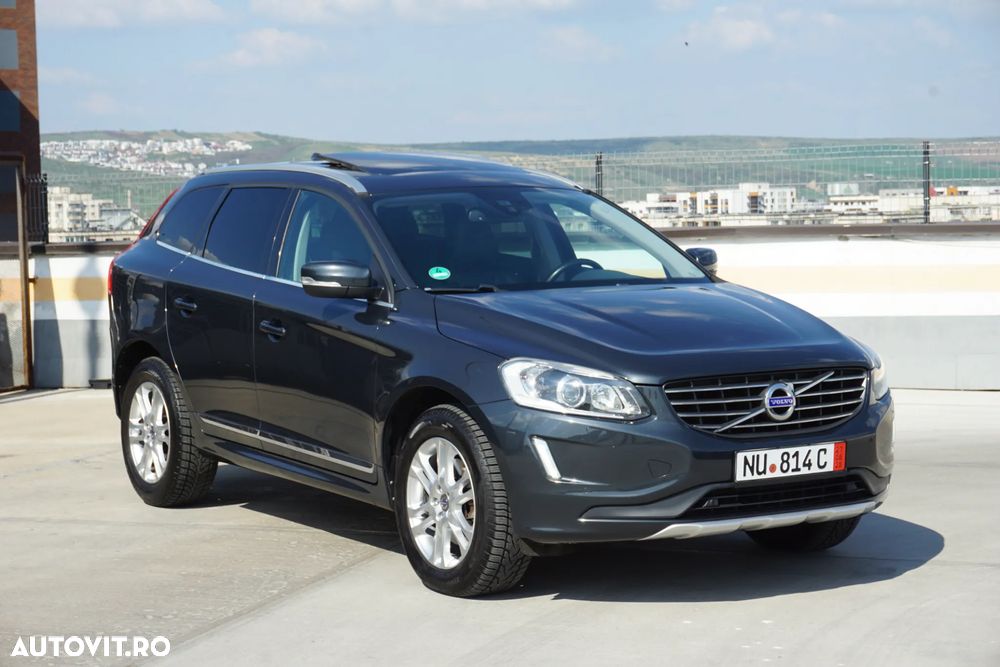Volvo XC 60 D5 AWD Geartronic Summum - 5