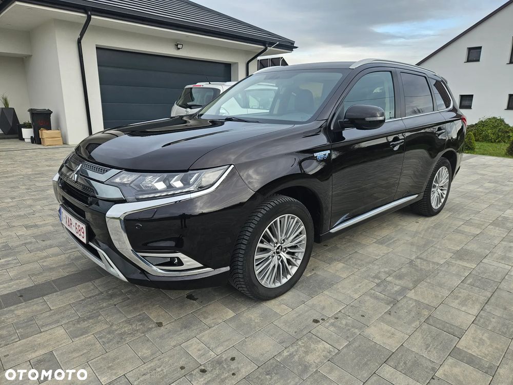 Mitsubishi Outlander 2.4 4WD Plus - 1