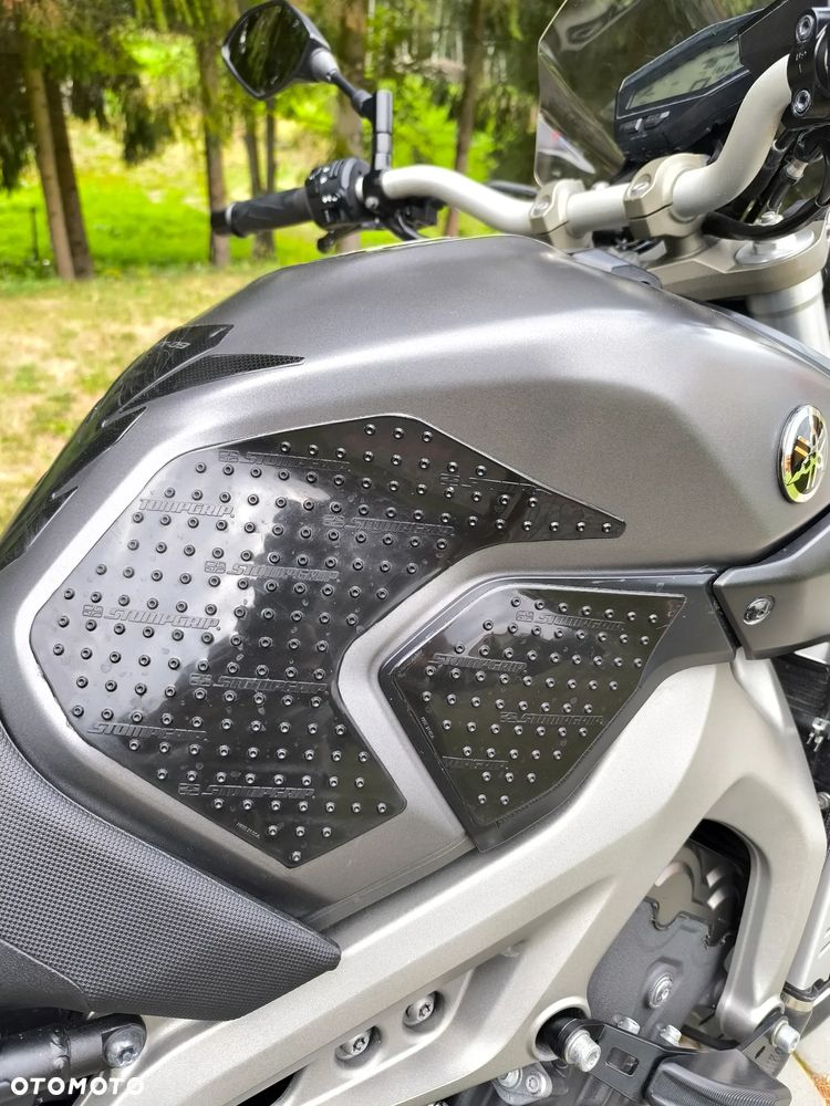Yamaha MT - 14