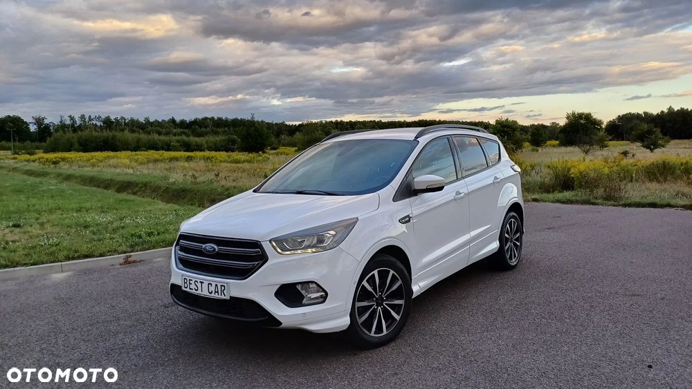 Ford Kuga 1.5 TDCi 2x4 ST-Line - 1