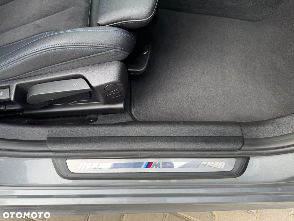 BMW Seria 3 320d xDrive M Sport sport - 28