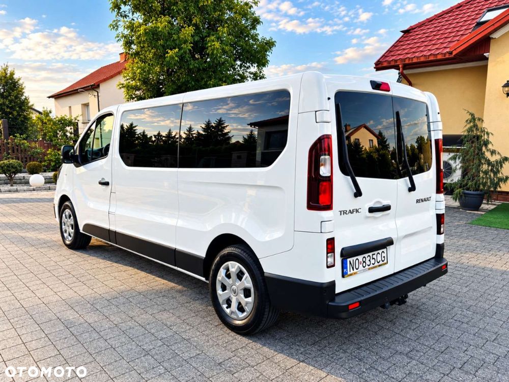 Renault Trafic 2024 photo 3