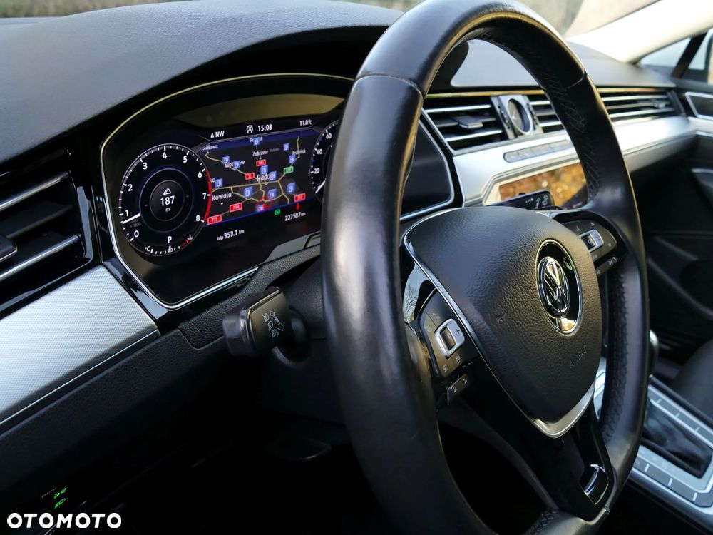 Volkswagen Passat 1.5 TSI EVO Highline DSG - 6