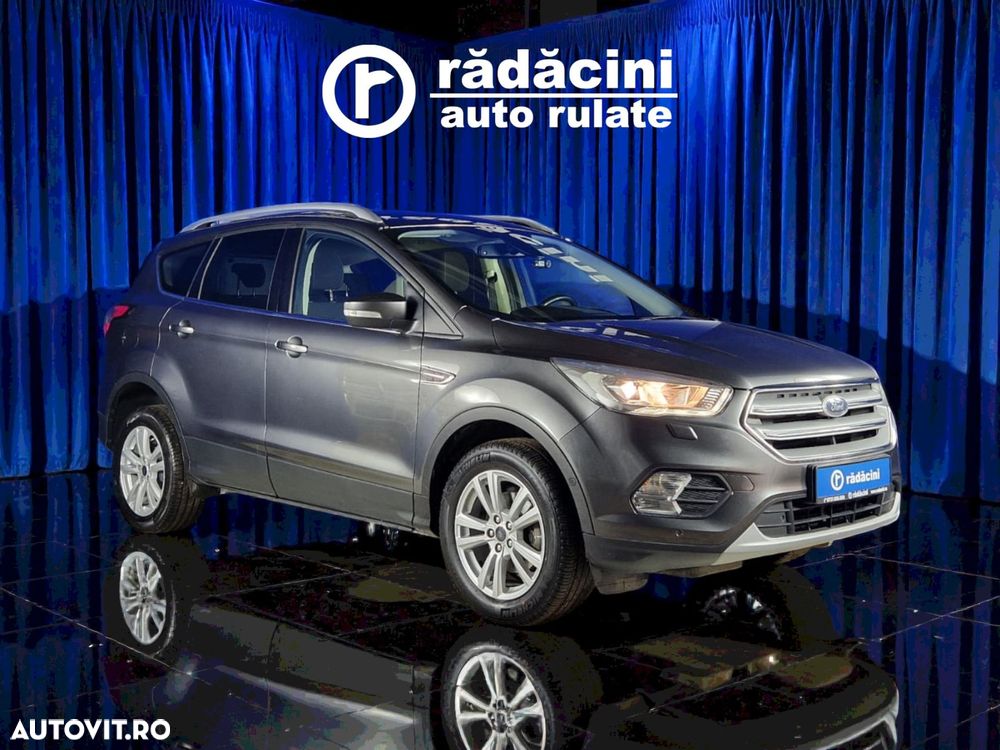 Ford Kuga - 1