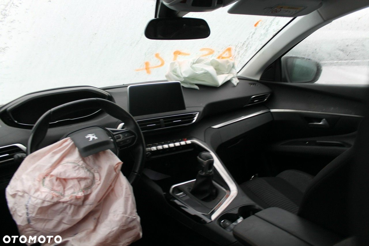 Peugeot 5008 - 7