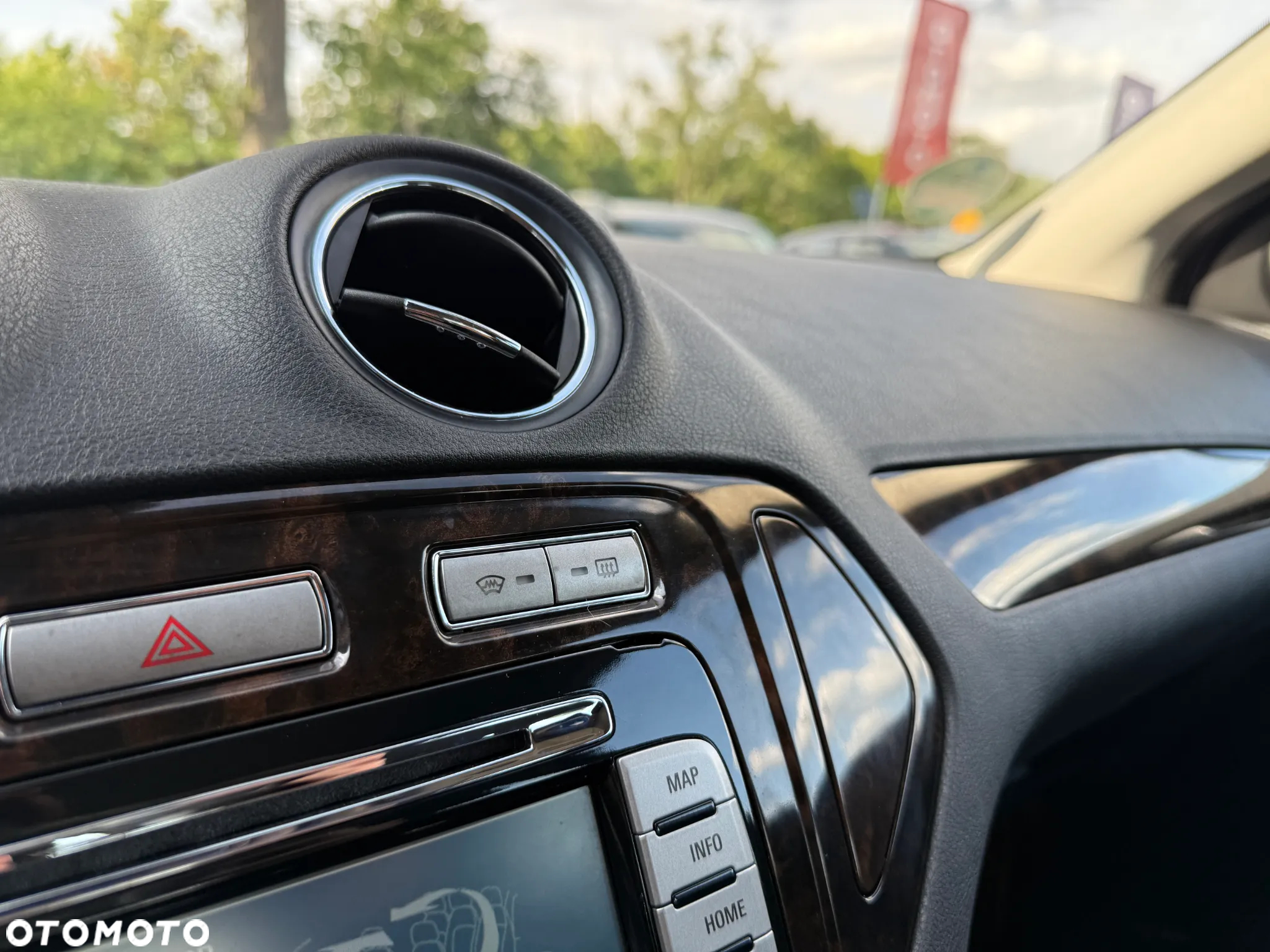 Ford Mondeo 2.0 Titanium X - 35