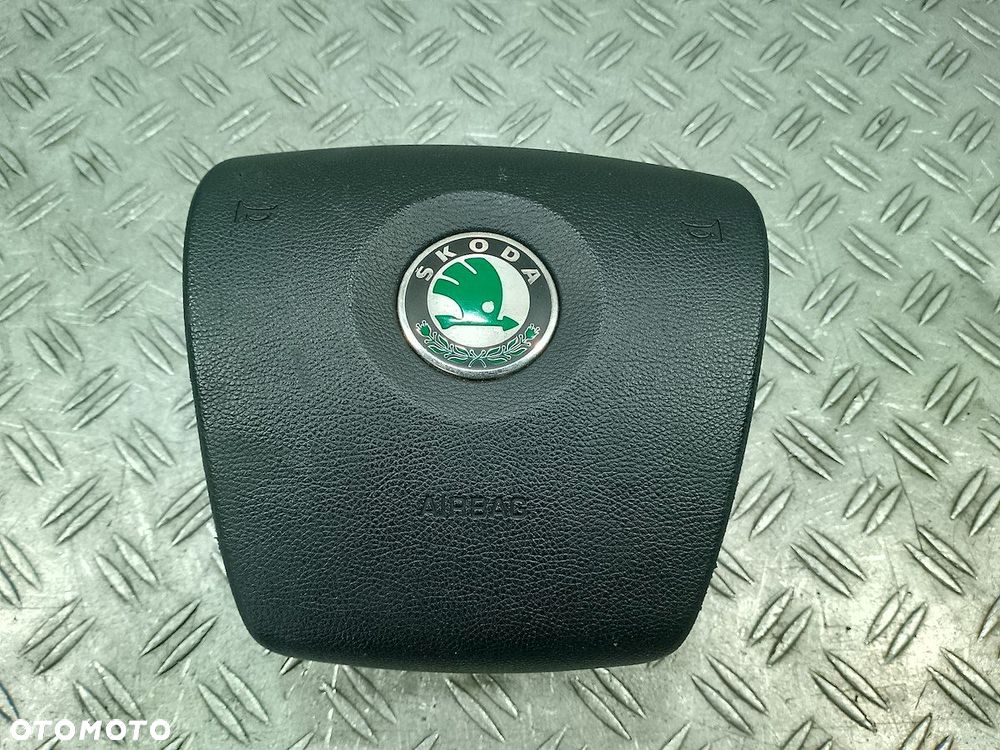 PODUSZKA KIEROWCY, AIRBAG SKODA SUPERB I 3U0880201AB 61777050D 2.5 TDI - 1