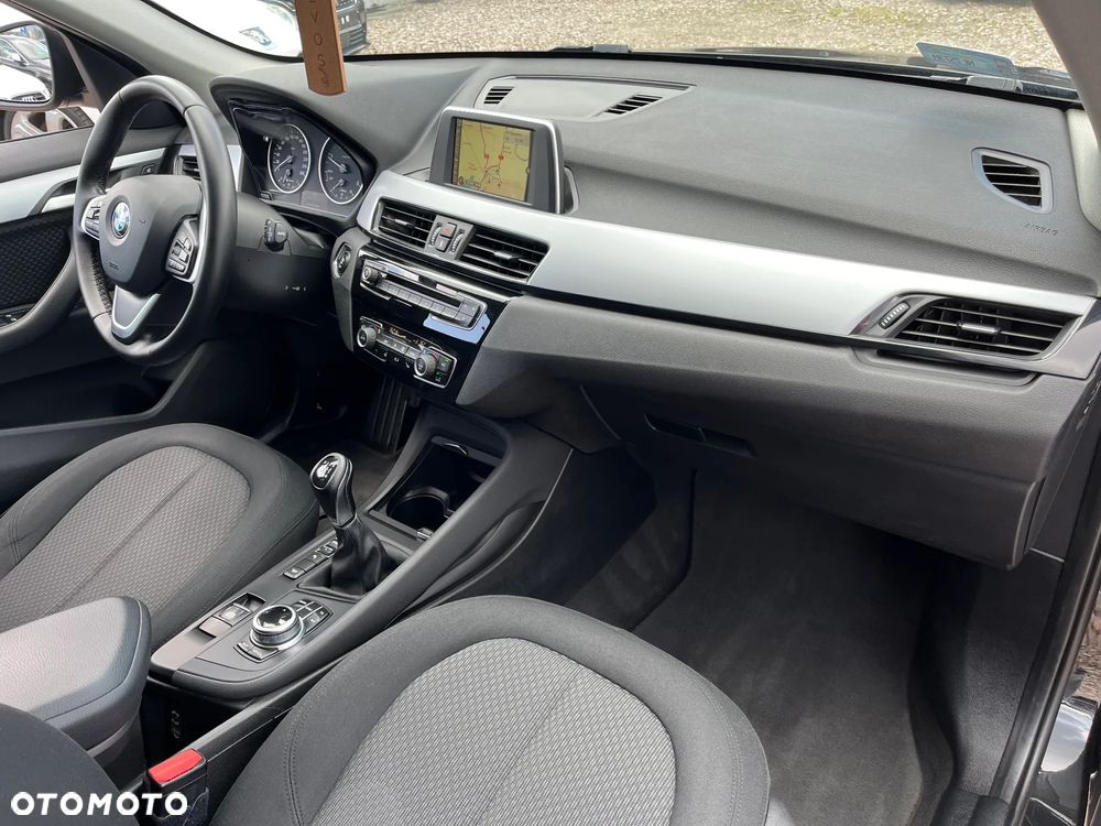 BMW X1 - 32