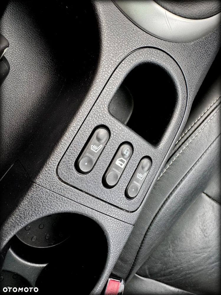 Nissan Qashqai+2 2.0 Acenta - 30