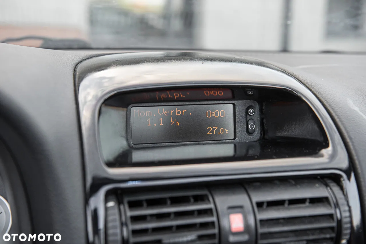 Opel Astra II 2.2 Sport - 18