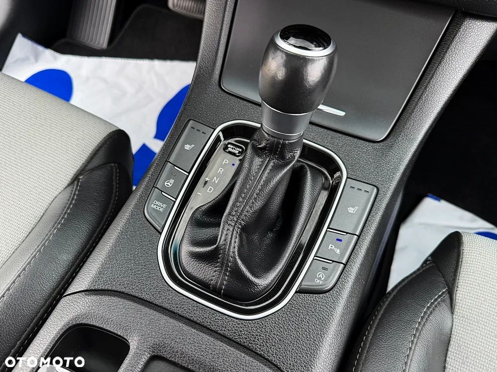 Hyundai i30 1.4 T-GDI DCT Premium - 37