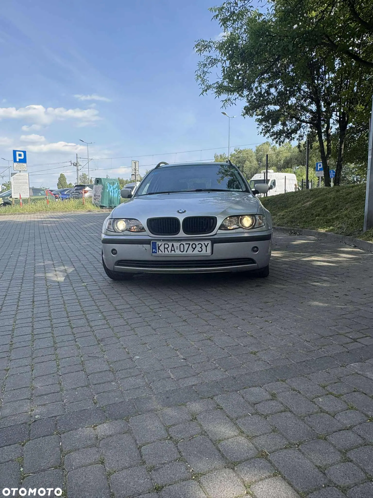 BMW Seria 3 318i - 8