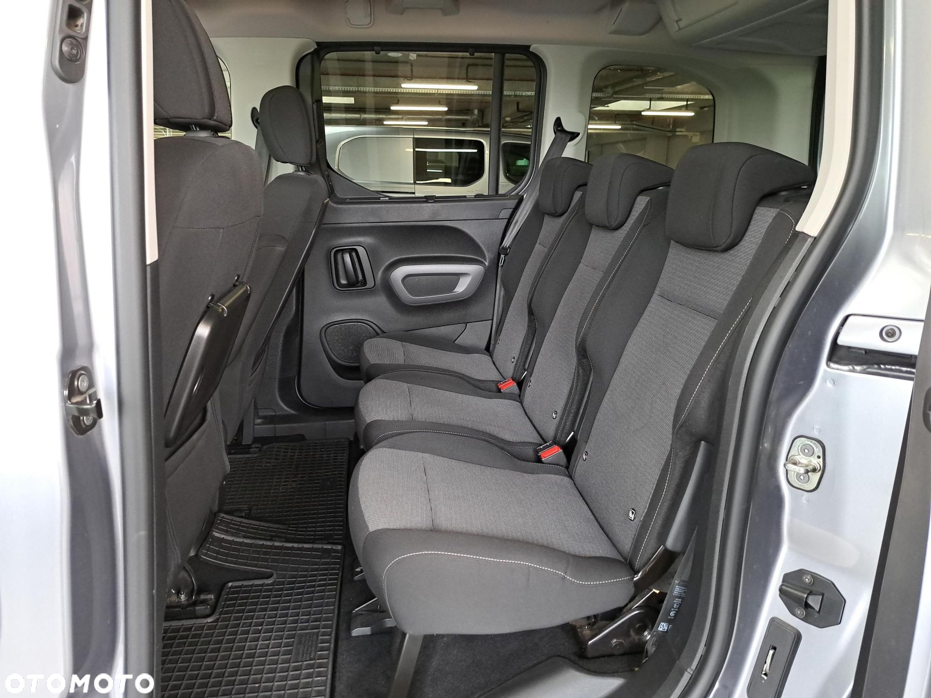 Toyota Proace City Verso 1.5 D-4D Family - 12