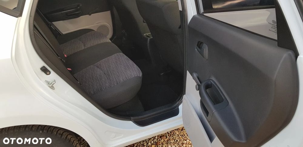 Kia Ceed 1.4 CVVT SW EX - 12