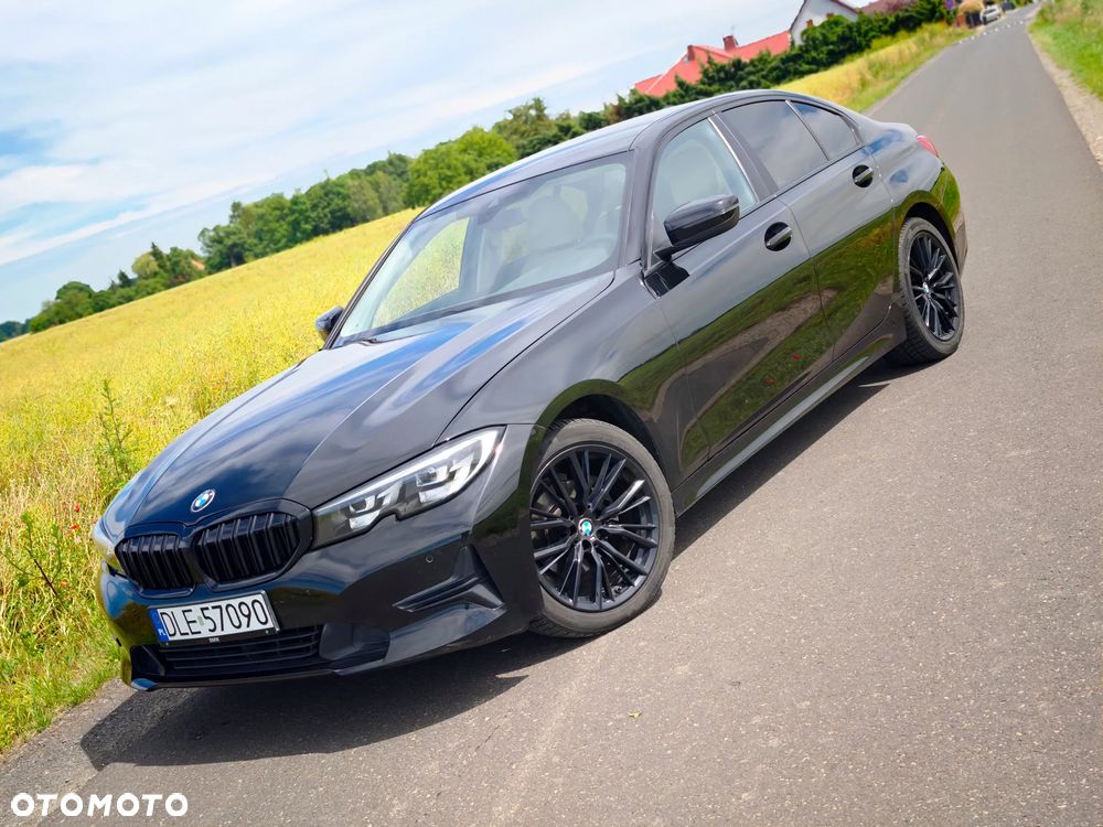 BMW Seria 3 318i - 2