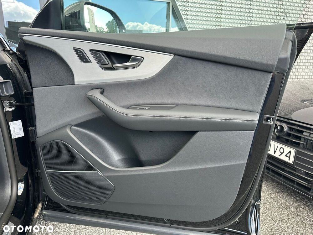Audi Q8 - 28