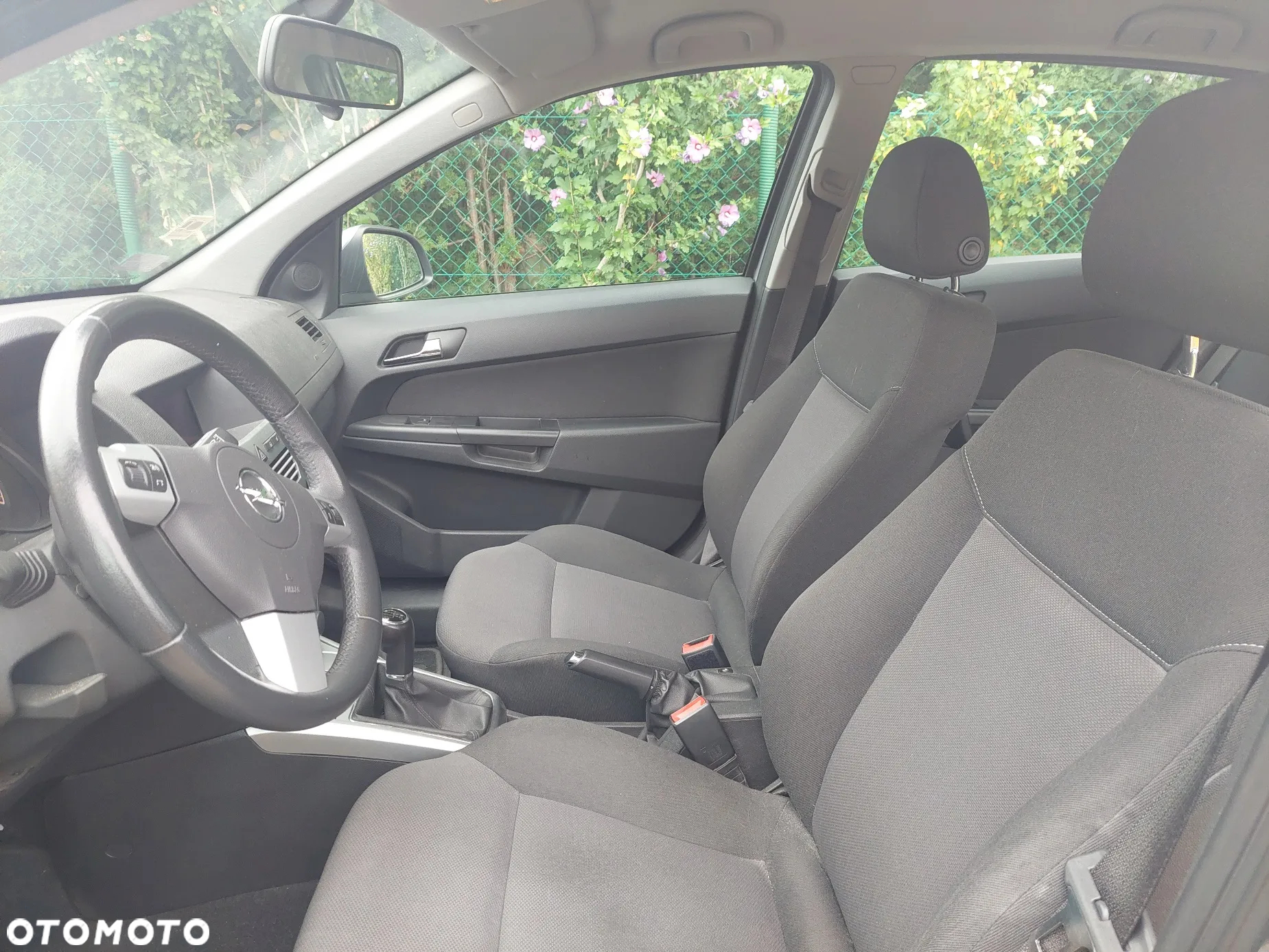 Opel Astra III 1.6 - 9