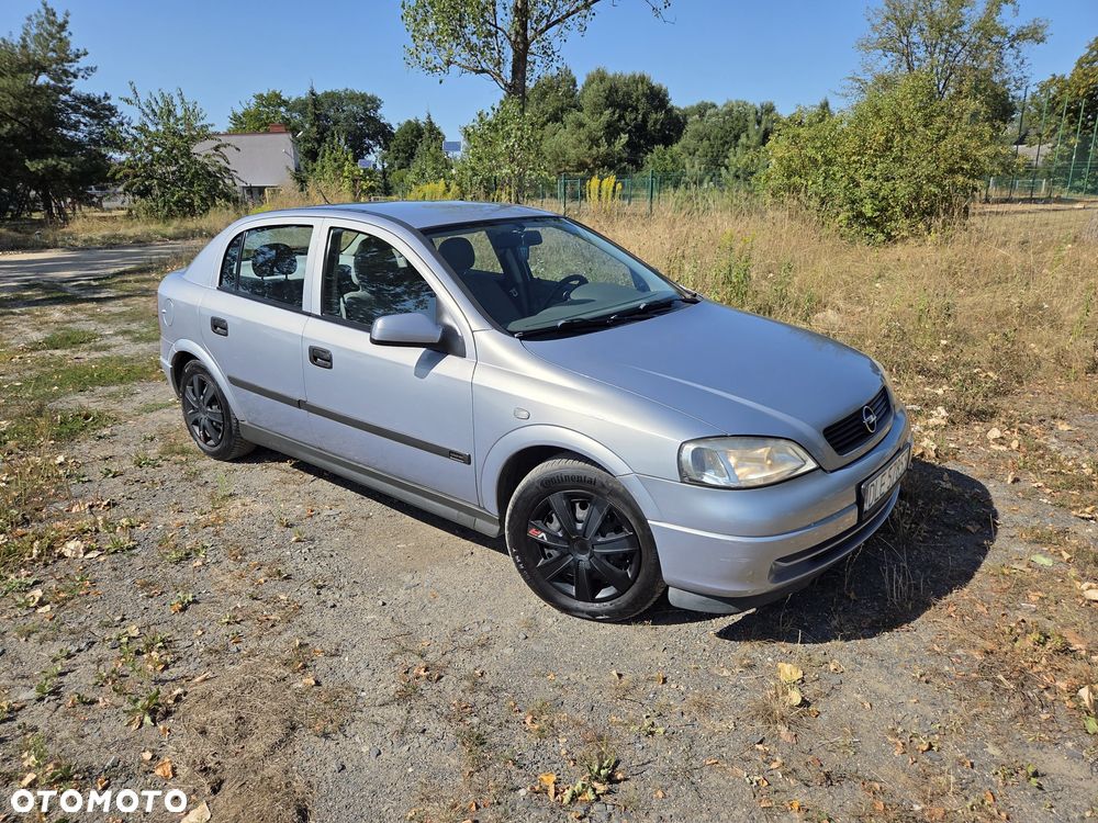 Opel Astra 2001 photo 2