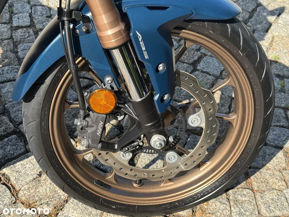 Honda CBR - 17