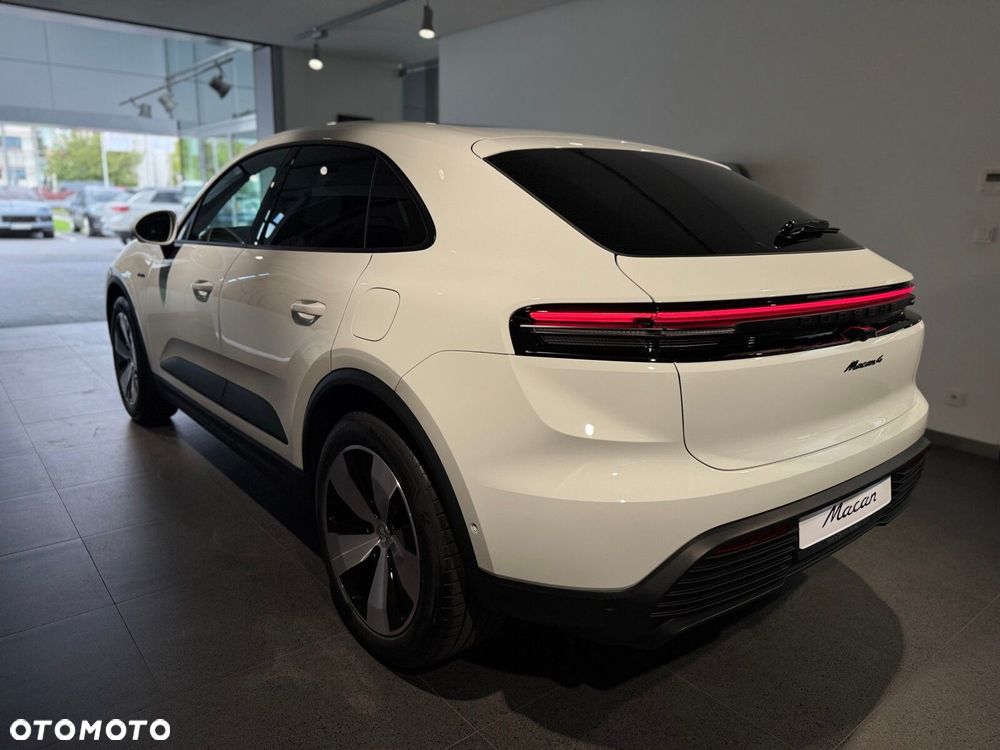 Porsche Macan - 7