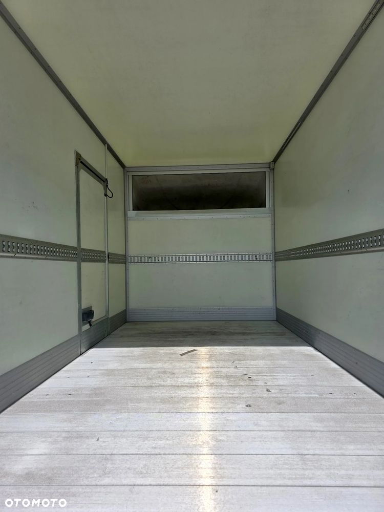 Iveco IVECO 35S18 3.0 HPI 180 KONNA KONTENER 4.2 M KLIMA HIMATIC 8 BIEGÓW WEBASTO DO 3.5 T - 28