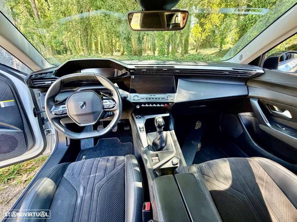 Peugeot 308 1.2 PureTech Allure Pack - 44