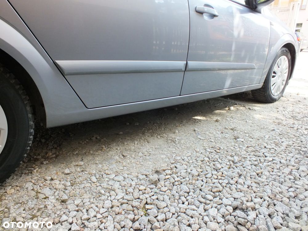 Opel Astra - 24