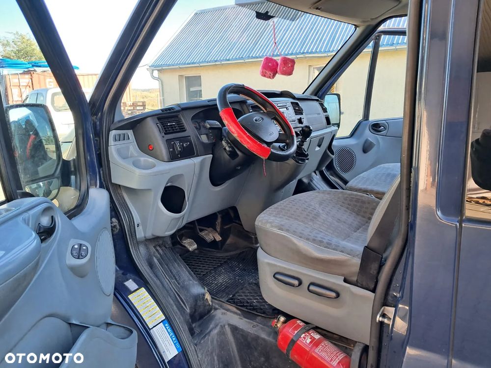 Ford TRANSIT - 8