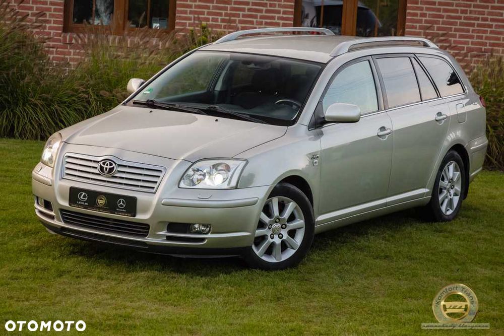 Toyota Avensis - 8