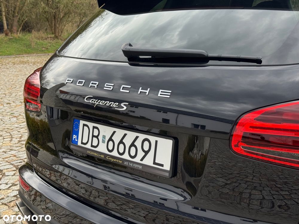Porsche Cayenne S - 7