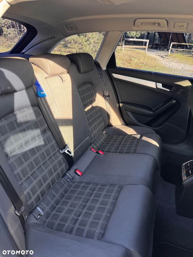 Audi A4 Avant 2.0 TDI DPF Ambition - 15