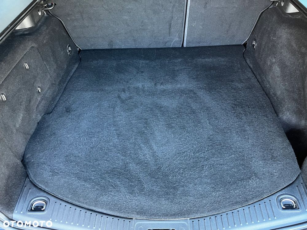Ford Mondeo 2.0 TDCi Champions Edition - 30