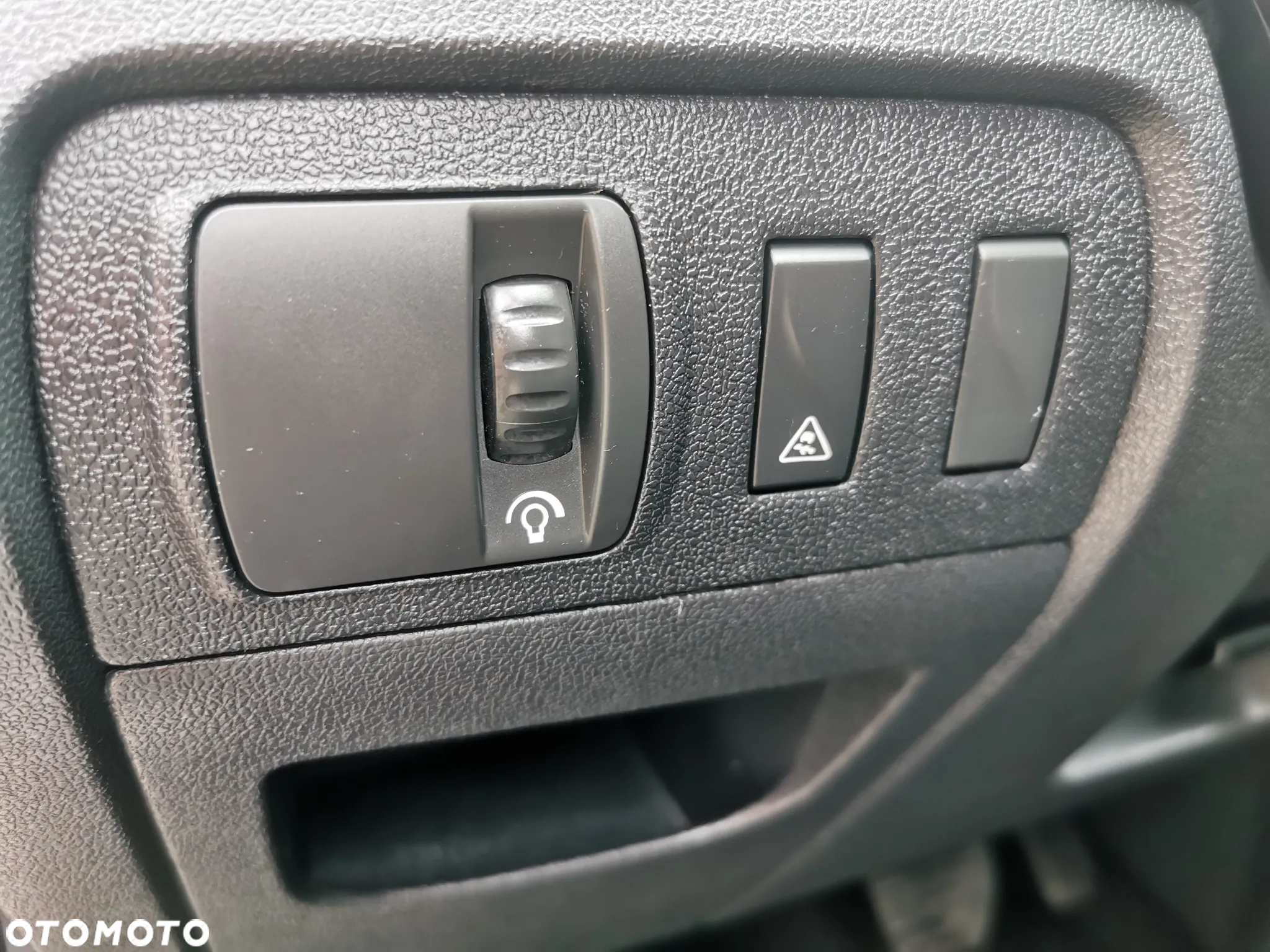 Renault Scenic 2.0 16V Privilege CVT Euro5 - 19