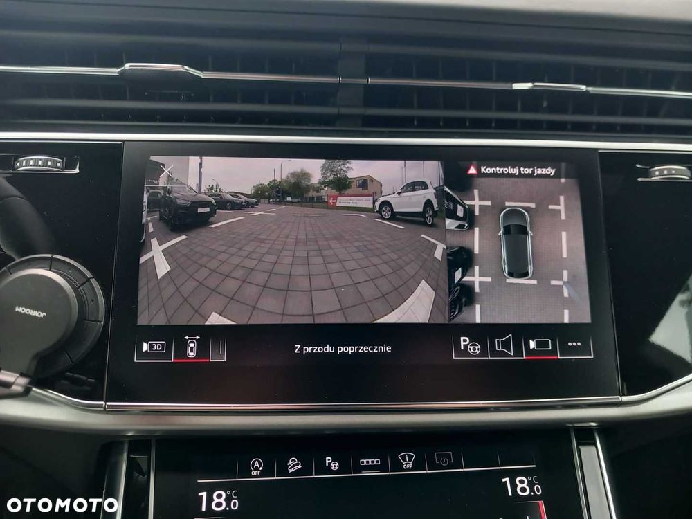 Audi Q8 - 23