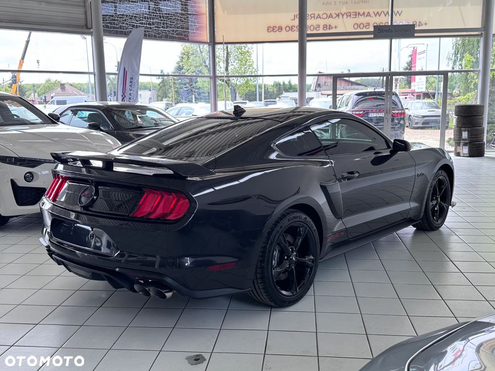 Ford Mustang - 5
